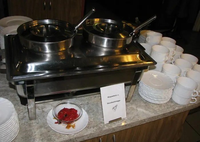Hotell Aranyszarvas-goldener Hirsch 3*